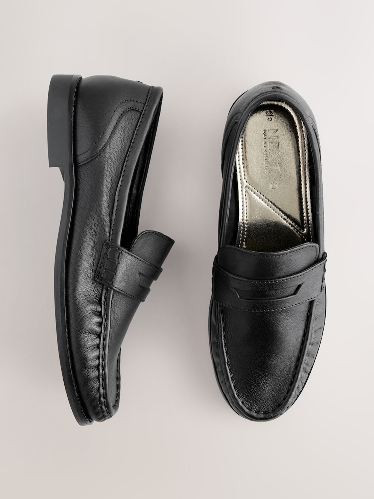 Itim - Mga Loafer na may Ruched na Katad na Forever Comfort® - Larawan 1 ng 9