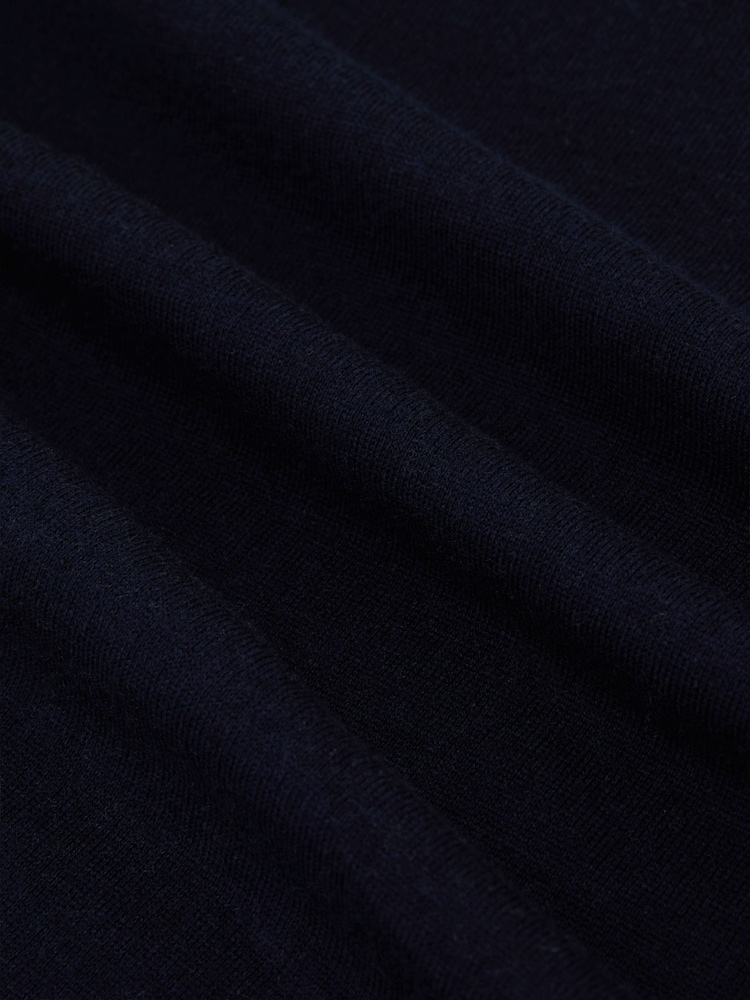 Reiss Navy Sadie Merino Wool Crew-Neck Jumper - Image 7 of 7 Reiss Navy Sadie Merino Wool Crew-Neck Jumper - Image 7 of 7