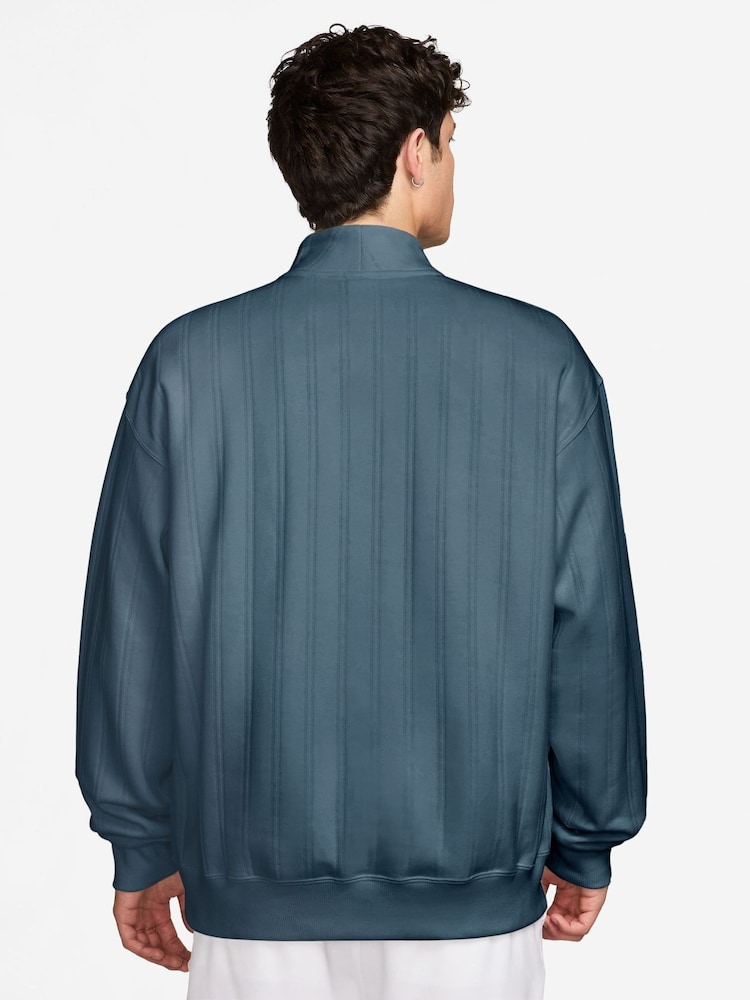 Nike Blue Fairway Fresh Therma-FIT Oversized 1/2-Zip Golf Top - Image 2 of 3 Nike Blue Fairway Fresh Therma-FIT Oversized 1/2-Zip Golf Top - Image 2 of 3