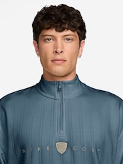 Nike Blue Fairway Fresh Therma-FIT Oversized 1/2-Zip Golf Top - Image 3 of 3