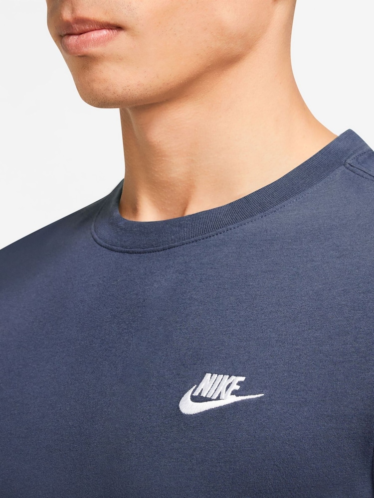 Nike Diffused Blue Short Sleeve Club T-Shirt - Image 3 of 3 Nike Diffused Blue Short Sleeve Club T-Shirt - Image 3 of 3