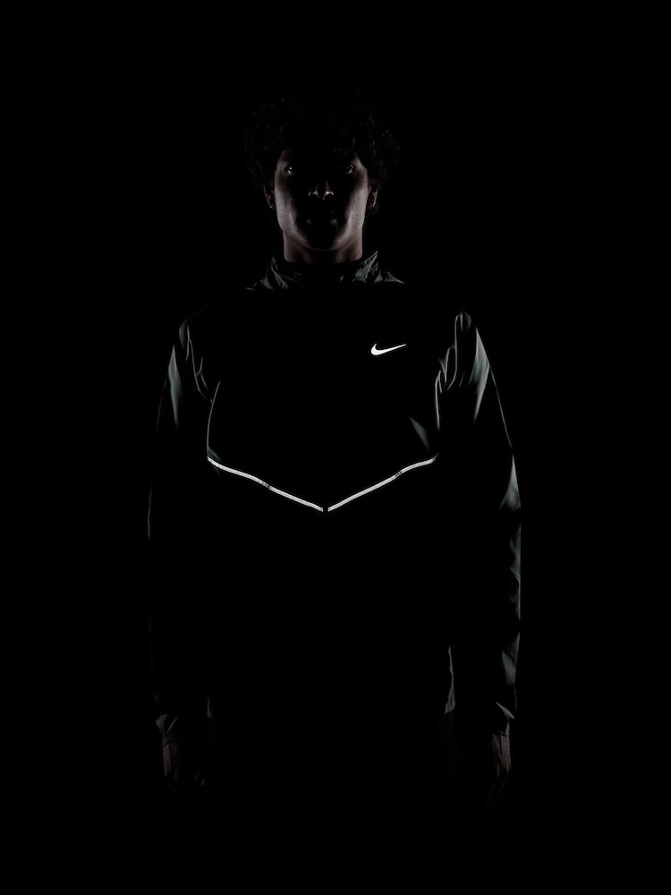 Nike Camo Green Miler UV Repel Running Jacket - Image 4 of 4