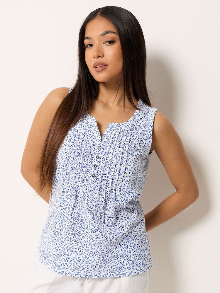 M&Co חולצת כותנה ללא שרוולים עם פנל כפתורים בצווארון והדפס עלים למידות קטנות - תמונה 1 מתוך 5