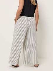 Yours Curve Striped Paper Bag Waist Wide Leg Trousers - Imagen 3 de 5