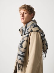 Grey Woven Pattern Knitted Scarf - Image 2 of 7