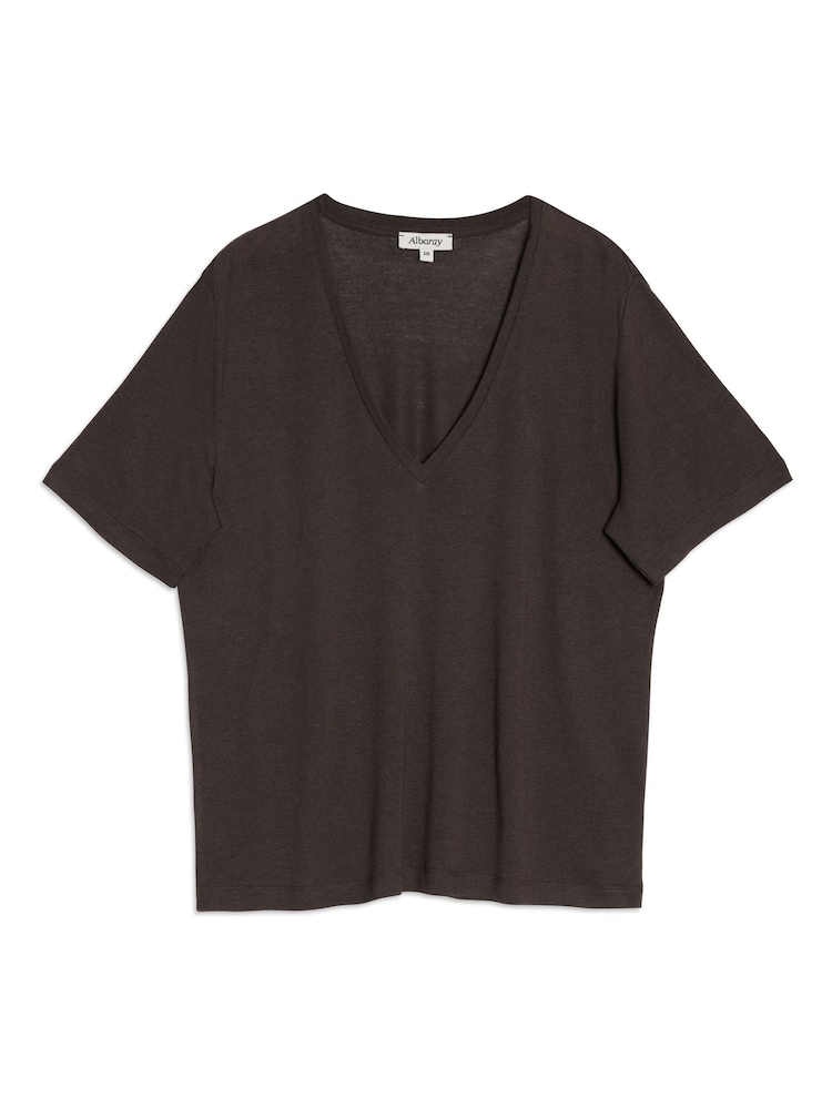 Albaray Brown Linen V-Neck T-Shirt - Image 4 of 4 Albaray Brown Linen V-Neck T-Shirt - Image 4 of 4
