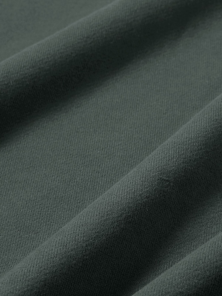 Nike Camo Green Studio Fleece Oversized Crew Neck Sweat Top - Image 6 of 6 Nike Camo Green Studio Fleece Oversized Crew Neck Sweat Top - Image 6 of 6