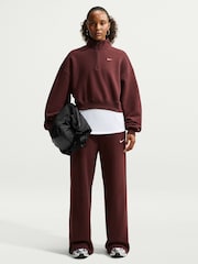 Burgundy - Nike Studio Fleece Oversized 1/4-Κροπ μπλούζα με φερμουάρ - Εικόνα 4 από 6