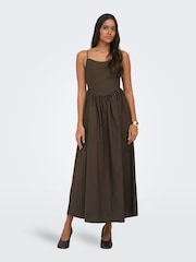 ONLY Brown Tie Back Waist Detail Long Strap Dress in Poplin Cotton - Image 4 of 7