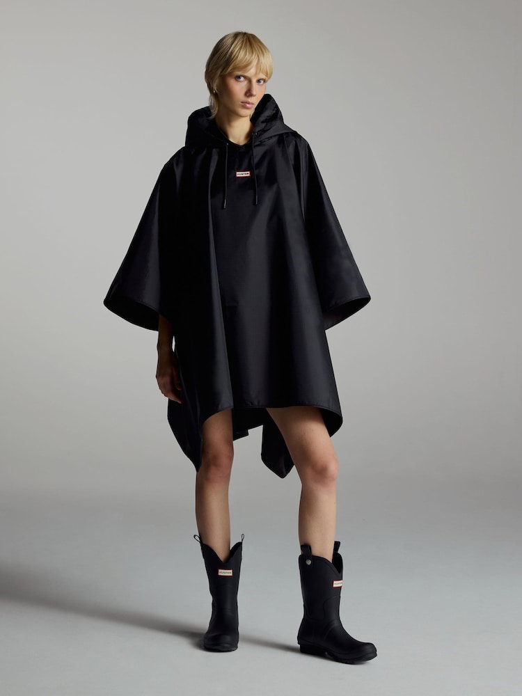 Hunter Black Packable Poncho - Image 2 of 3 Hunter Black Packable Poncho - Image 2 of 3