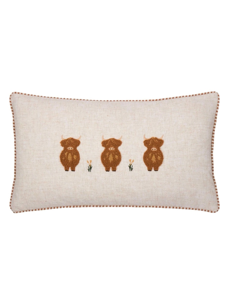 Wylder Ginger Ramble Highland Cow Tufted Fibre Filled Cushion - Image 2 of 6