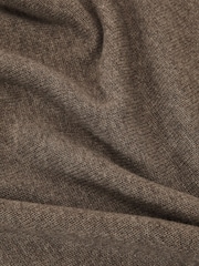 Reiss Dark Neutral Riley Wool-Cashmere Crew-Neck Raglan Jumper - Image 8 of 8