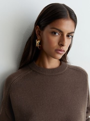 Reiss Mocha Brown Riley Wool-Cashmere Crew-Neck Raglan Jumper - Image 4 of 7