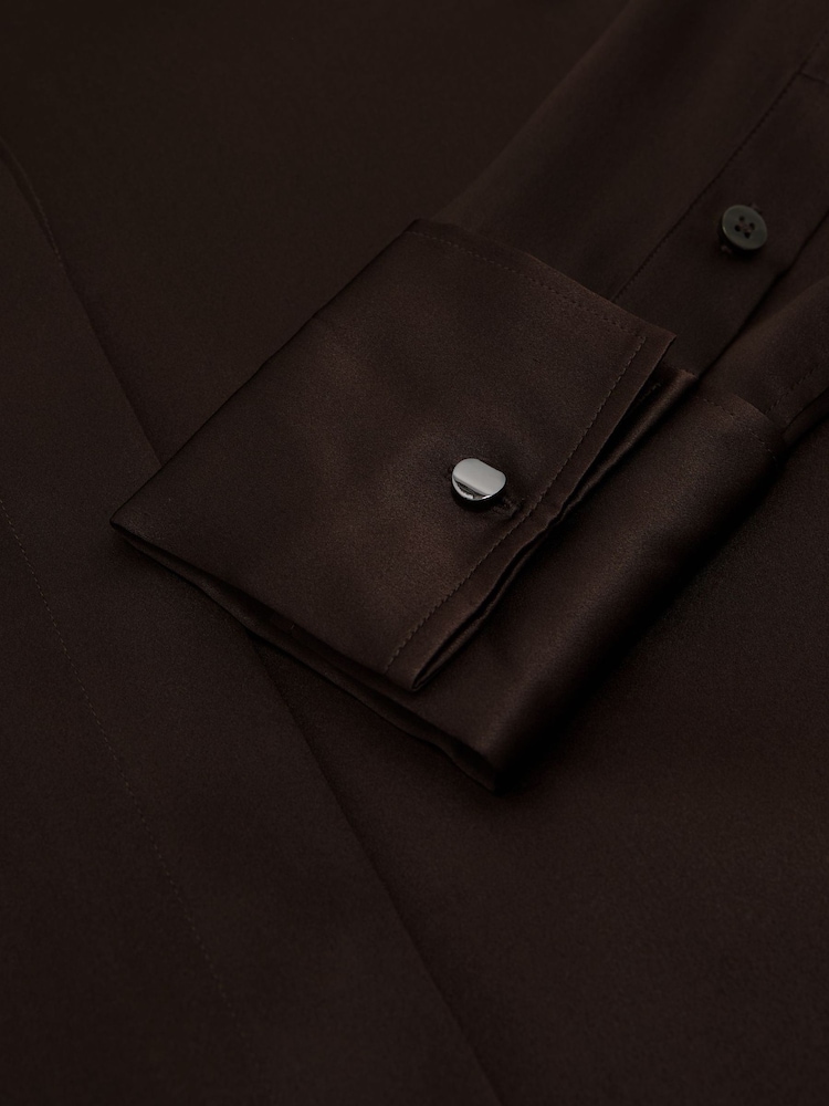 Reiss Grape Burgundy Ameira Silk-Satin Concealed-Placket Shirt - Image 7 of 7