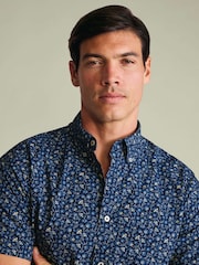 Charles Tyrwhitt Blue Shorts Sleeve Printed Stretch Washed Poplin Shirt - Image 2 of 4