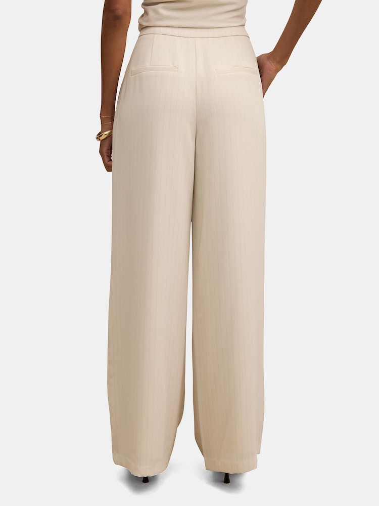 Forever New Cream Willow Petite Wide Leg Trousers - Image 2 of 5
