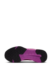 وردي فاقع - حذاء رياضي للركض Run Defy Road من Nike - Image 9 of 11