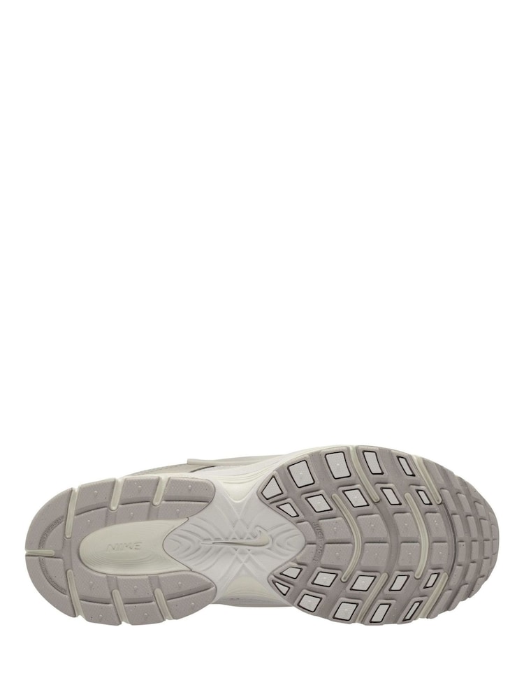 Nike Vast Grey Vomero V5 Suede Trainers - Image 3 of 3 Nike Vast Grey Vomero V5 Suede Trainers - Image 3 of 3