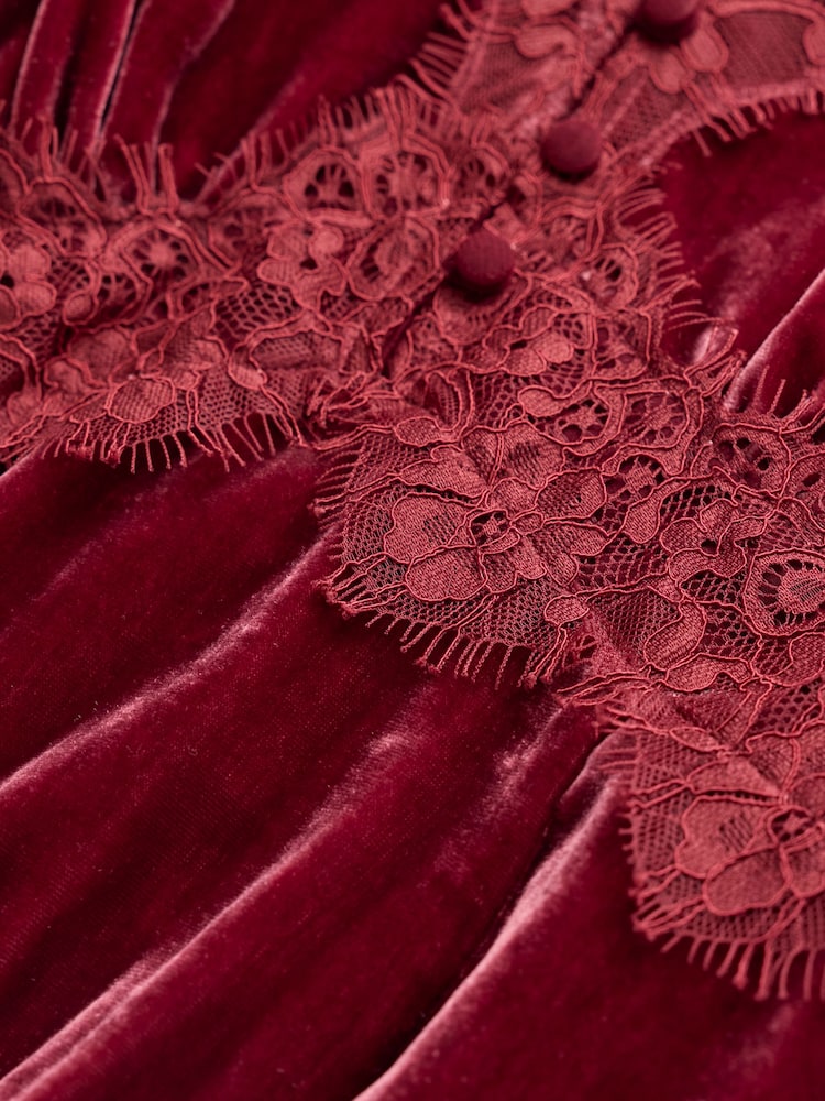 FatFace Libby Rose Pink Velvet Midi Dress - Image 6 of 6 FatFace Libby Rose Pink Velvet Midi Dress - Image 6 of 6