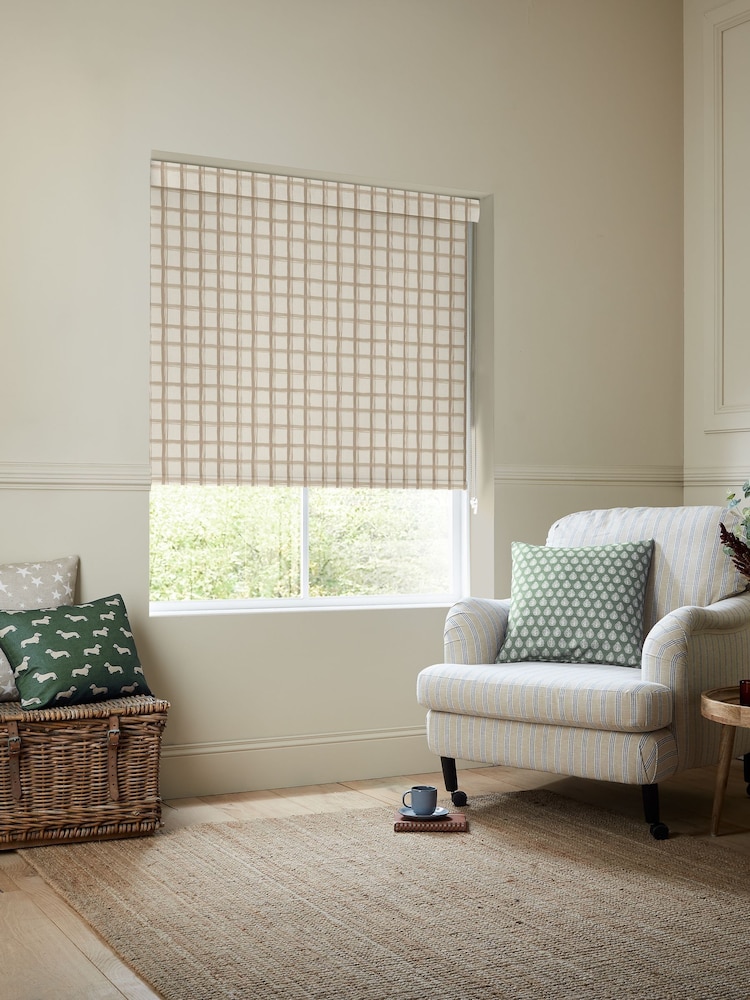 Emily Bond Almond Gingham Made to Measure Blinds - Image 2 of 6 Emily Bond Almond Gingham Made to Measure Blinds - Image 2 of 6