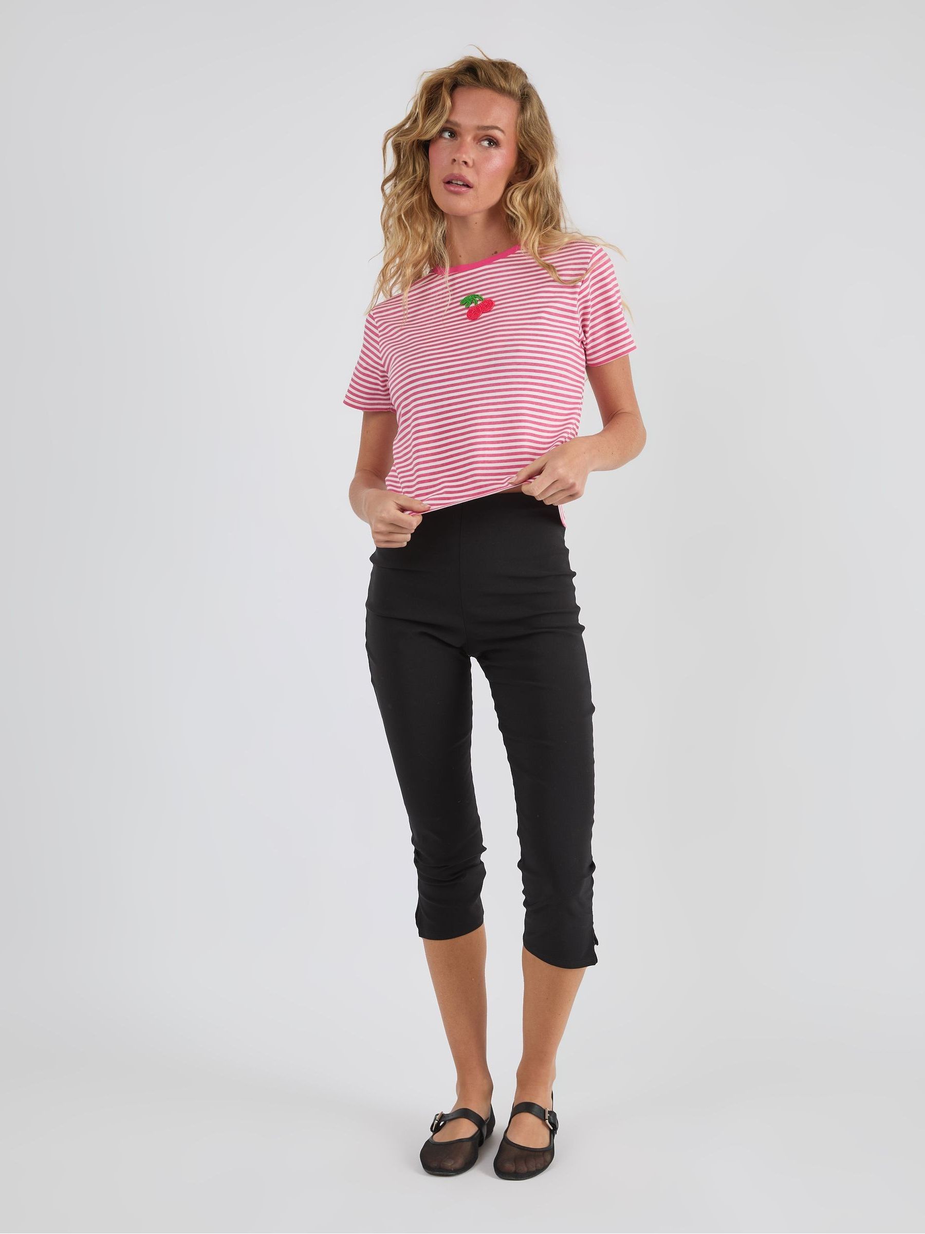 Comprar Skinnydip Cherry Beaded Baby T-Shirt from Next Brazil