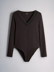 The Set 3 Pack V-Neck Ribbed Lace Bodysuits Black/Brown/Oat - Image 2 of 6