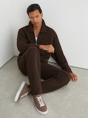بني فاتح - حذاء رياضي جلد مقلوب بقبة منخفضة Finley Nubuck من Reiss - صورة 1 من 5