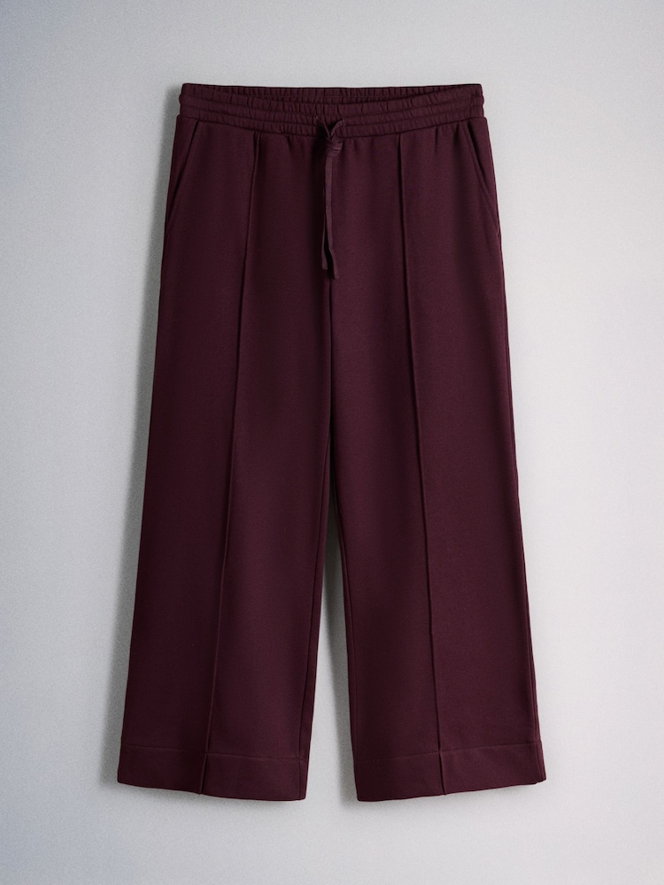 The Set V-Neck Sweater and Pintuck Wide Leg Joggers Coord Burgundy Red - Image 2 of 5