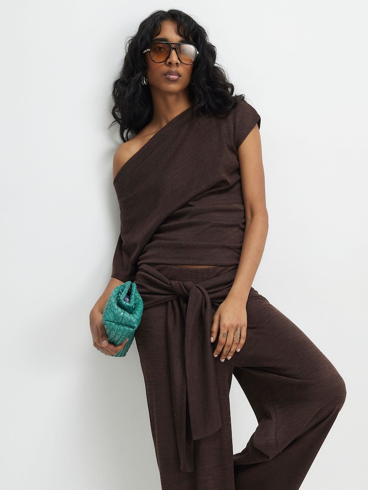 River Island Brown Short Sleeve Banded Hem Drape Top - Image 2 of 4