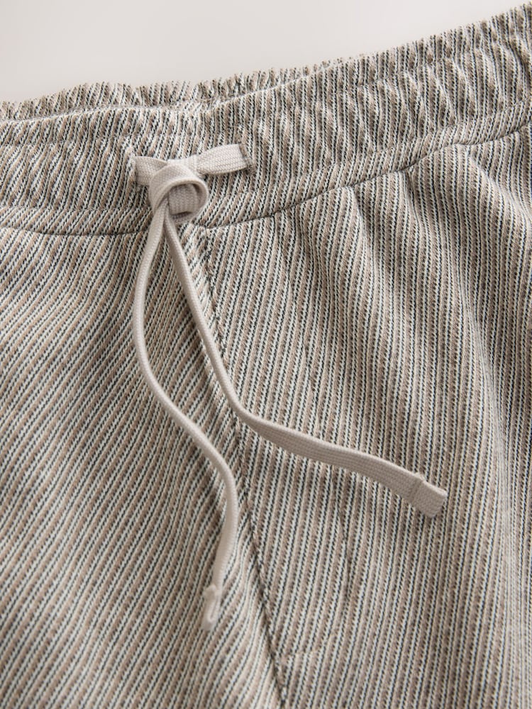 ត្នោត - ខោខ្លី Jersey Stripe ទំហំ 7 អ៊ីញ - រូបភាព 2 នៃ 3 ត្នោត - ខោខ្លី Jersey Stripe ទំហំ 7 អ៊ីញ - រូបភាព 2 នៃ 3