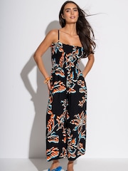 Itim na Bulaklak - Pour Moi Anna Strapless Shirred Bodice Crop Leg Beach Jumpsuit - Larawan 1 ng 4