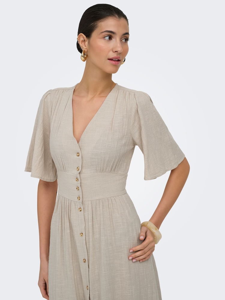 cream dress womens Women's Embroidered Eyelet Cotton Blend Maxi with Ruffle Sleeves vest collar and buttons as a highlight Buy ONLY Cream Short Sleeve