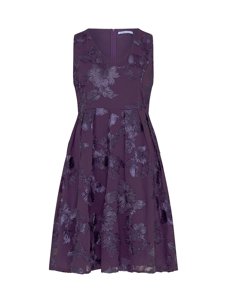 Yours Curve Purple London Applique Floral V-Neck Dress - Image 5 of 5