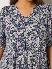 Yours Curve Dark Blue Pleated Front Tunic - Image 4 of 5