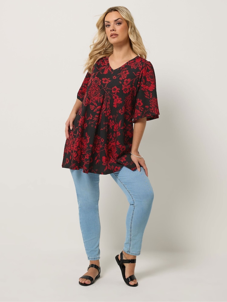 Yours Curve Red Pleated Front Tunic - Image 2 of 5
