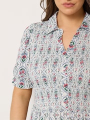 Yours Curve White Shirred Short Sleeve Maxi Dress - Image 4 of 5