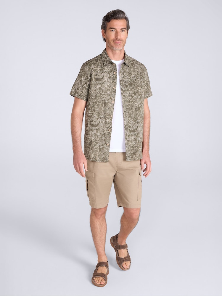 Mountain Warehouse Green Tropical Printed Short Sleeved Shirt - Image 2 of 5 Mountain Warehouse Green Tropical Printed Short Sleeved Shirt - Image 2 of 5