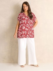 Evans Red Short Sleeve Notch Neck Top - Image 2 of 6