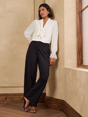 Love & Roses Tailored Ponte Barrel Leg Trousers - 4суретінің 3 суреті