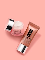 Clinique Sunkissed Essentials: A complexion duo to create a sunkissed glow - Image 2 of 4