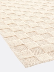 La Redoute Intérieurs Ecru Bilmo Tone-On-Tone Checkerboard Rug - Image 3 of 5
