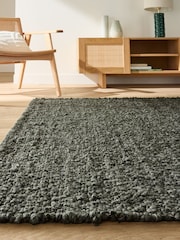 La Redoute Intérieurs Green Hamea Rug with Knitted Effect - Image 1 of 5