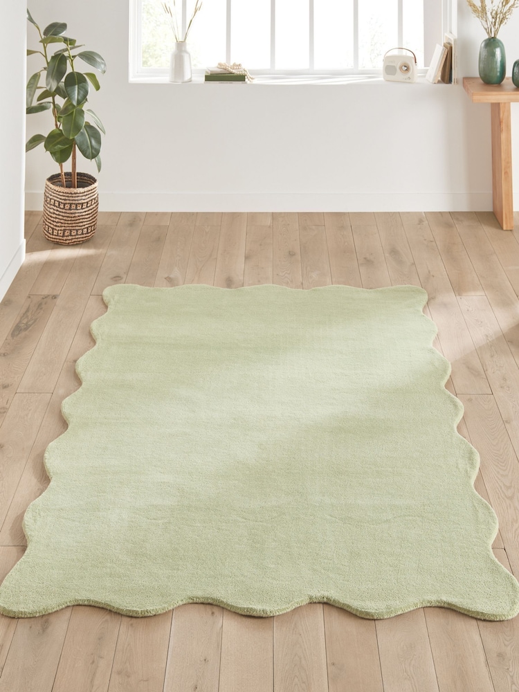 La Redoute Intérieurs Sage Green Scalero Scalloped 100% Wool Rug - Image 1 of 4 La Redoute Intérieurs Sage Green Scalero Scalloped 100% Wool Rug - Image 1 of 4
