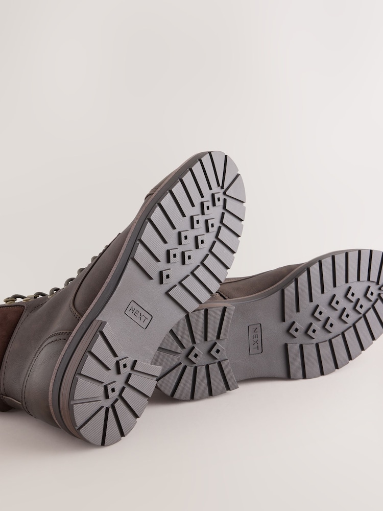 Brown Toecap Boots - Image 5 of 5 Brown Toecap Boots - Image 5 of 5