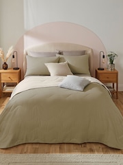 Silentnight Summer Breeze Seersucker Coverless Duvet - 2.5 Tog - Image 1 of 8