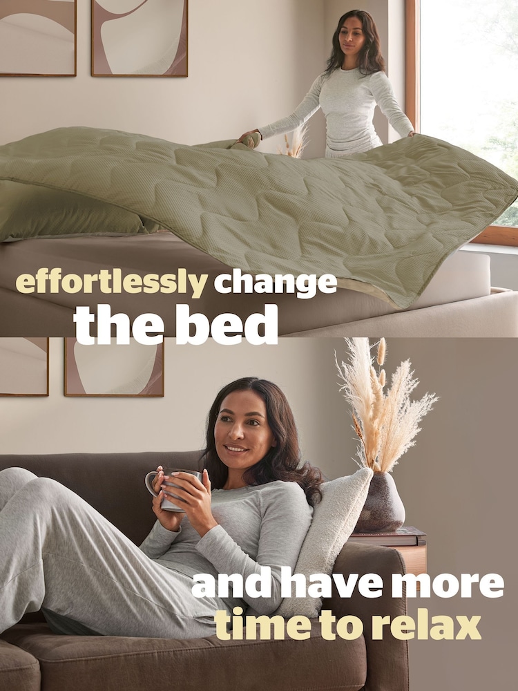 Silentnight Summer Breeze Seersucker Coverless Duvet - 2.5 Tog - Image 2 of 8 Silentnight Summer Breeze Seersucker Coverless Duvet - 2.5 Tog - Image 2 of 8