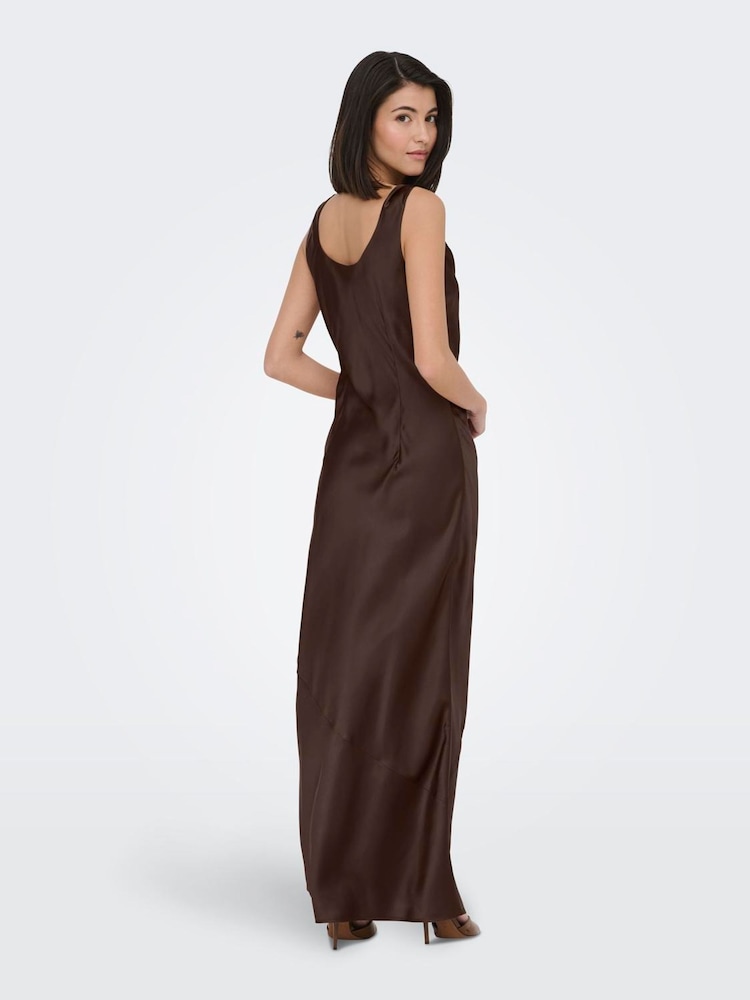 brown dress for wedding guest Mac Duggal Women's Sleeveless Mesh And Suede A Line Mini - - Size 2 Turn heads in a V FALL WEDDING GUEST DRESSES