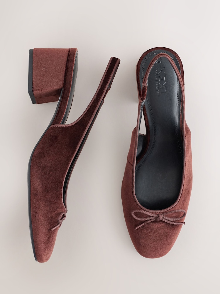 חום חלודה - Forever Comfort® Velvet Bow Slingback Block Heels - תמונה 1 מתוך 9