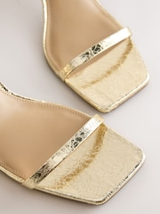Gold - Forever Comfort® schlichte Sandalen mit eckiger Zehenpartie und Absatz - Bild 4 von 5