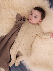 Neutral Brown Bear Two Way Zip Baby Sleepsuits 4 Pack (0mths-2yrs) - Image 2 of 17